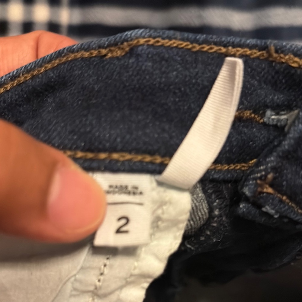 LOFT Dark Wash Denim Shorts - Picture 3 of 4